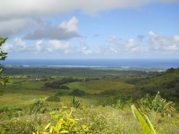 Agricultural land with dominant ocean views 