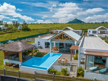 4 Bedroom Villa