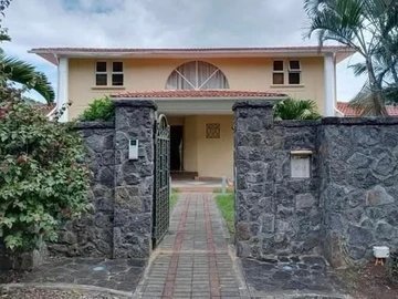 Villa de 5 Chambres