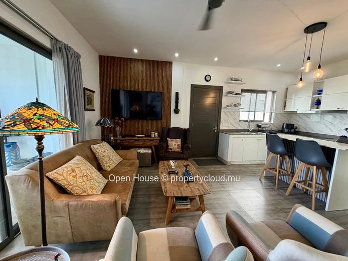 3-Bedroom G+2 Apartment for Sale in Pereybere