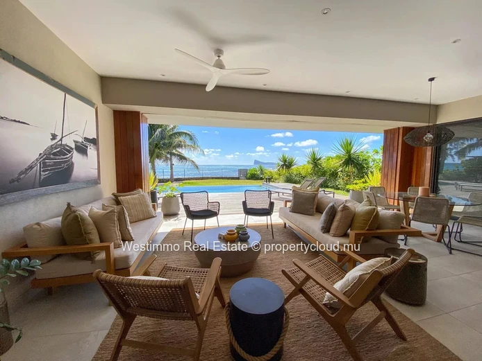 PEREYBERE - Exceptional luxury short-term beachfront rental (price per night)