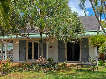 5 Bedroom Villa
