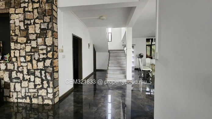 House with Pool for Sale – Morcellement Beau Rivage 