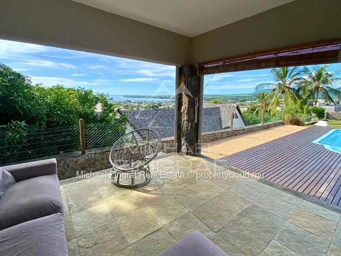 Spacious Family Home with Sea & Mountain Views – Tamarin