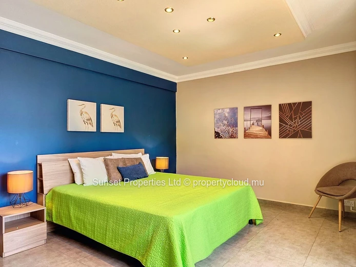 Apartment | 3 bedrooms | Sea and mountain view