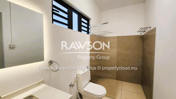 3 Bedroom Villa | Office | Large Garden | Pool | Grand Baie