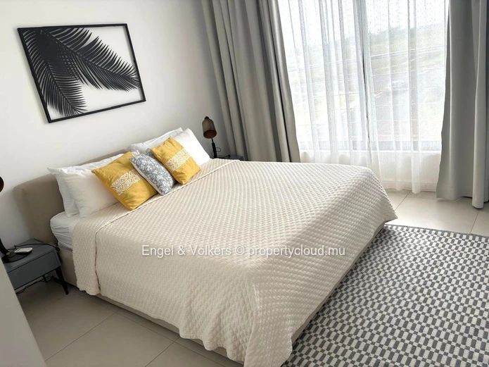 Elegant Top-Floor Luxury Apartment in the Heart of Grand Baie