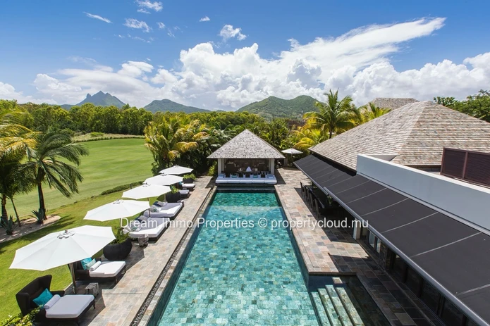 Villa de prestige 4 chambres en suite au cœur du domaine d’Anahita avec vue golf & mer – Ile Maurice