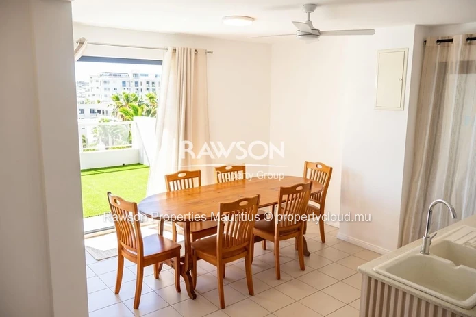 Superbe Appartement avec Vue sur l’Océan et Terrasse Privée à Flic-en-Flac