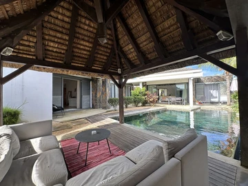 4 Bedroom Villa