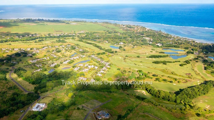 Terrain IRS à Vendre à Villa Valriche, Bel Ombre – Luxe & Prestige