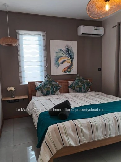 Villa moderne de 4 chambres en suite avec piscine privée- Morcellement sécurisé.