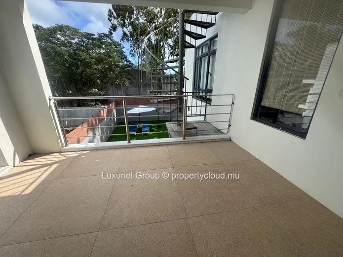 Superbe villa moderne 3 chambres avec piscine – Trou aux Biches
