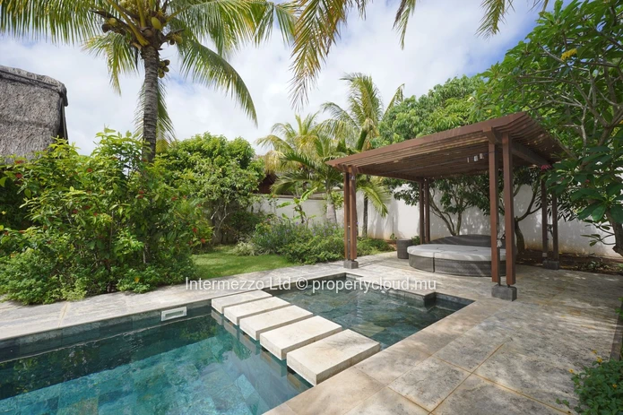 Villa de Luxe à Vendre – Le Clos du Littoral, Grand Baie | 3 Chambres | €