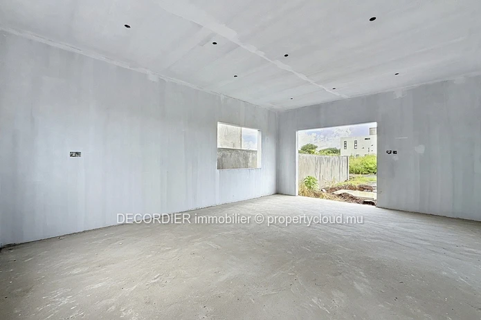 Detached House with Private Pool – Grand Baie