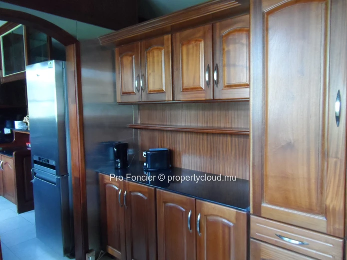 Apartment in Floreal - Good standing apartment 