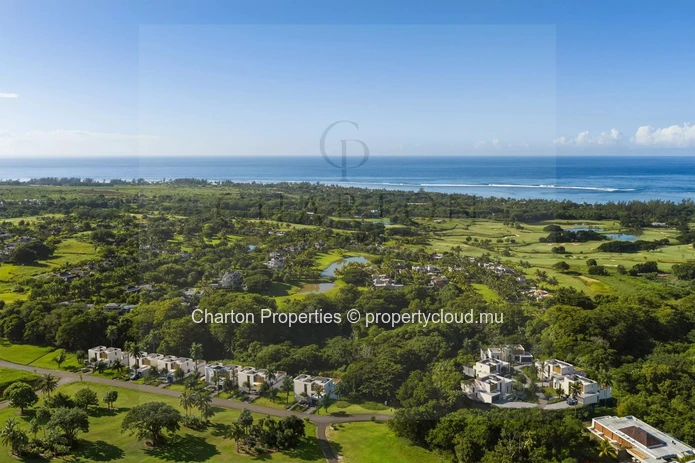 Villa contemporaine de 3 chambres au cœur d’un domaine golfique et balnéaire exclusif