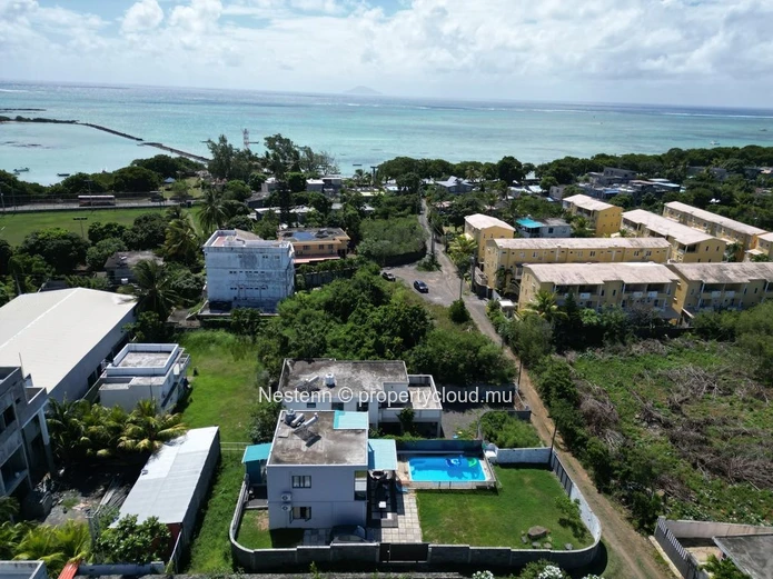 Terrain résidentiel de 600 m² à deux pas de la plage 