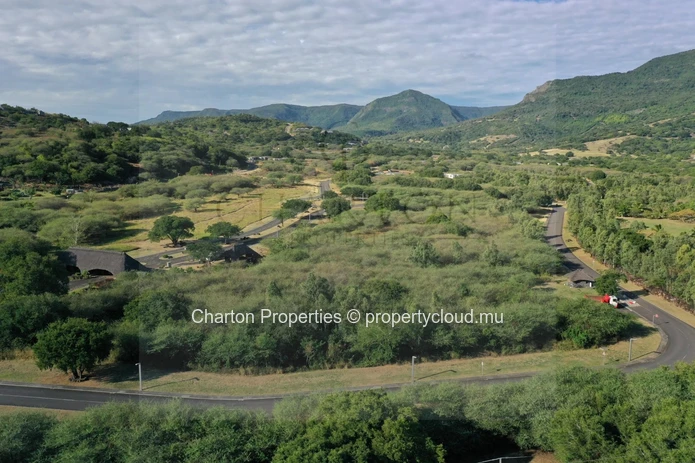Villa d'exception de 4 chambres avec vue panoramique sur Le Morne et l'Océan Indien