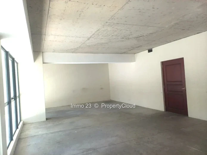Office - 87m2 - Port Louis - Ref. BU100018LO