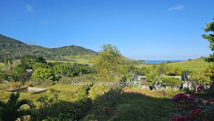 Sea-View Estate with 17 Chalets in a Lush Tropical Setting