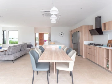 4 Bedroom Villa
