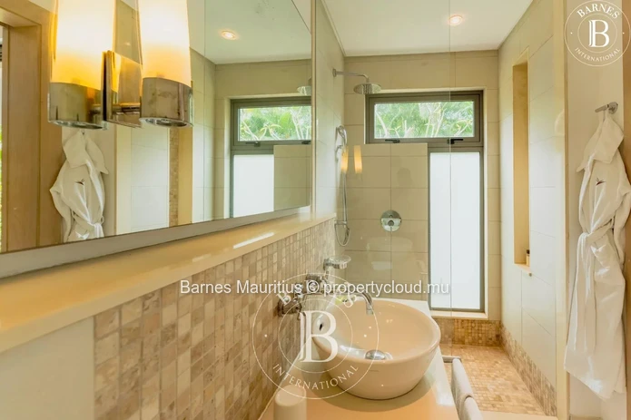 ANAHITA GOLF RESORT - Luxury 4-Bedroom Villa