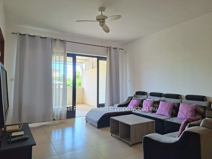 Apartment | 3 bedrooms | Shaded terrace