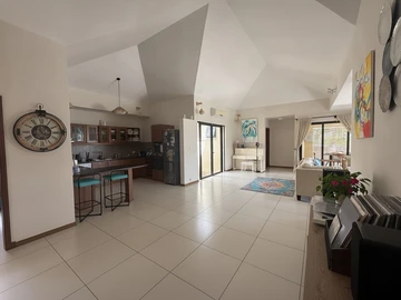 Maison de 4 Chambres