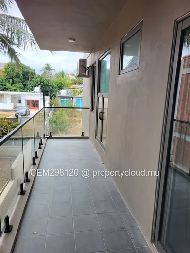 Appartement 1 chambre entièrement meublé à vendre à Flic en Flac – Avenue Radar