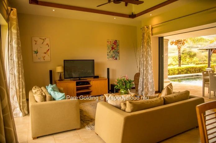 Vie Villa for sale at Heritage Villas Valriche