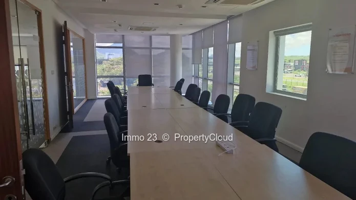 Office - 1500m2 - Eb00e8ne - Ref. BU89952LO