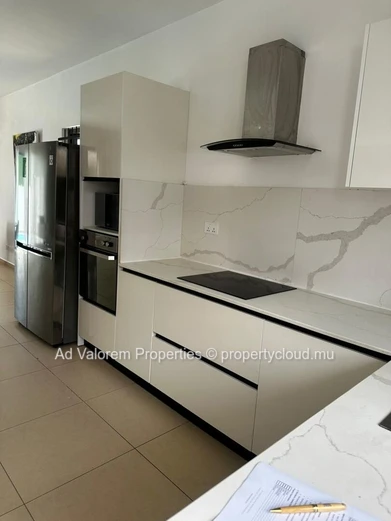 Duplex for Rent with View in Flic en Flac
