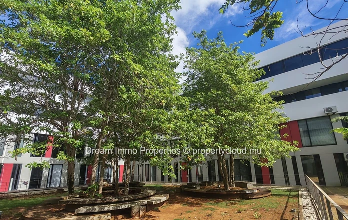 Bureaux à vendre à Ebène Junction, Ebène – Ile Maurice