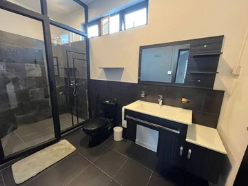 Townhouse, Duplex de 2 Chambres