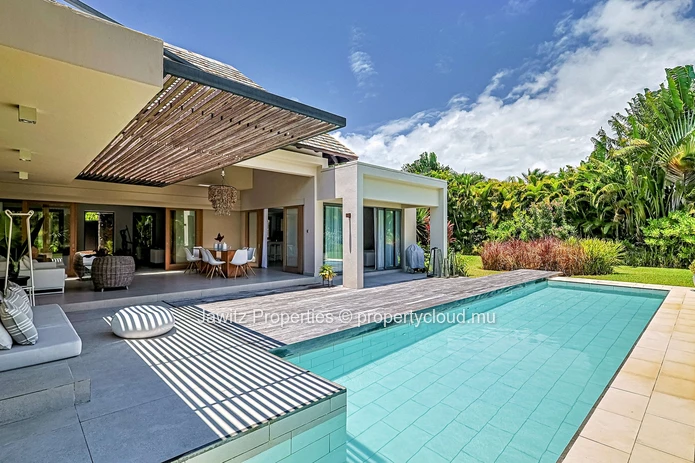 A Contemporary Haven in a World-Class Golf Resort