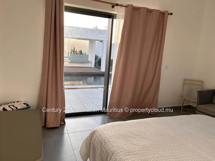 A premium single-storey villa opportunity