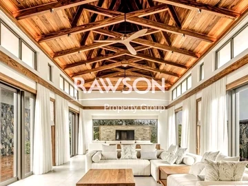 4 Bedroom Villa