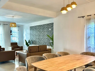 4 Bedroom Villa