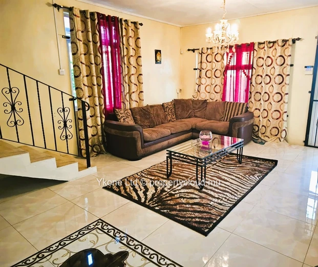House For Sale In Albion