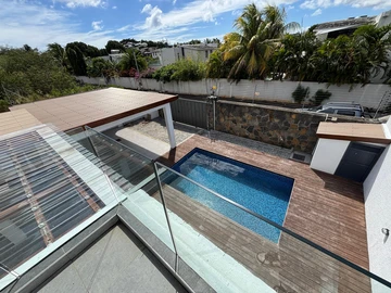 5 Bedroom Villa