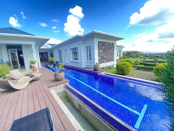 3 Bedroom Villa