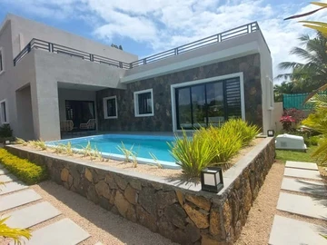 3 Bedroom Townhouse, Duplex