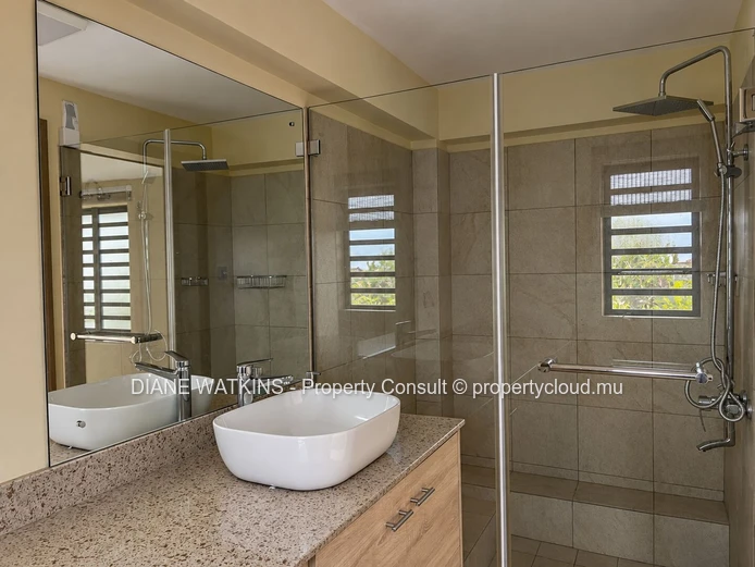 4-Bedroom Family Home with Private Pool and Veranda