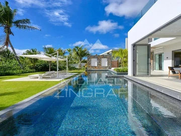 6 Bedroom Villa