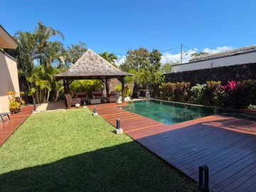 4 Bedroom Villa