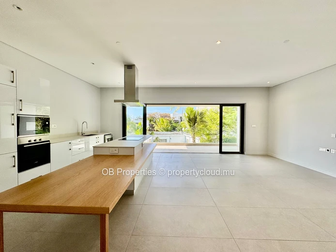 Luxurious 3 Bedroom Apartment