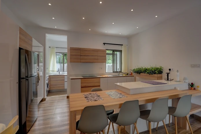 Appartement de 3 chambres entièrement meublé dans une résidence sécurisée