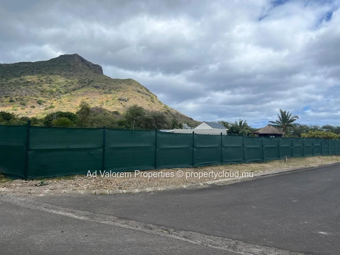 Terrain à vendre à Tamarin (Mandat exclusif)