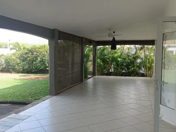 5 Bedroom Villa
